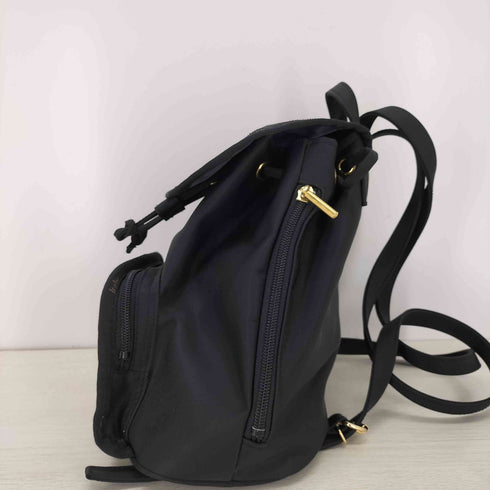 ヴァレンティノ Valentino ナイロンバックパック レディース
