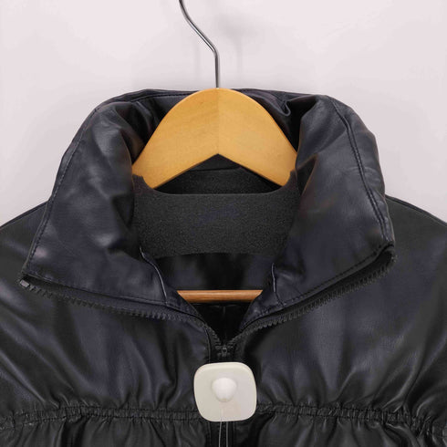 Attitude Makes style フェイクレザー クロップドダウンベスト レディース FREE