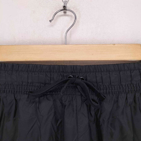 ナイキ NIKE ナイロンショーツ メンズ M