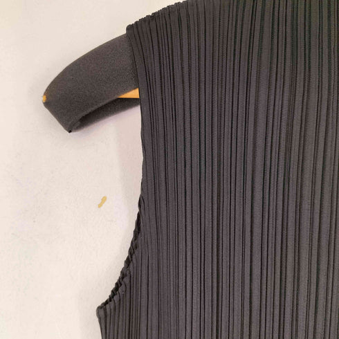 プリーツプリーズイッセイミヤケ PLEATS PLEASE ISSEY MIYAKE BASICSハイネックトップ レディース JPN:3
