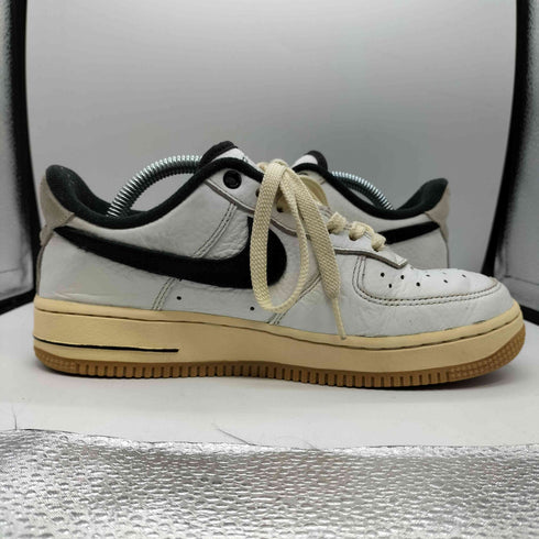 ナイキ NIKE WMNS AIR FORCE 1 07 LX ウィメンズ エアフォース1 ロー レディース JPN:24