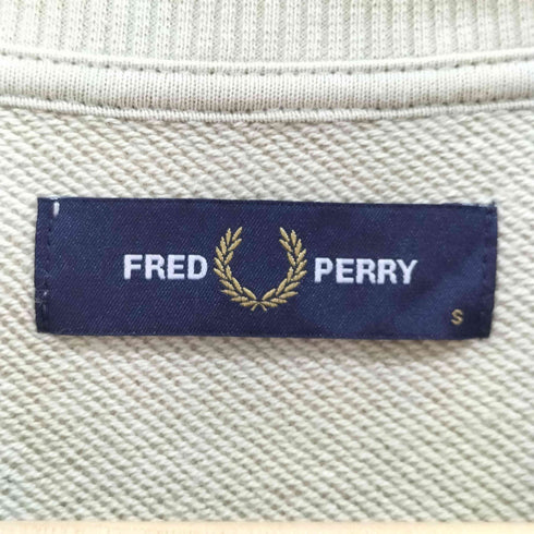 フレッドペリー FRED PERRY Raised Print Sweatshirt メンズ import:S