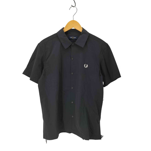 フレッドペリー FRED PERRY SIDE TAPED SHIRT メンズ import:S