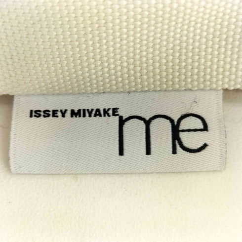 ミーイッセイミヤケ me ISSEY MIYAKE プリーツ ショルダーバッグ レディース