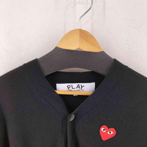 プレイコムデギャルソン PLAY COMME des GARCONS AD2024 V-Neck Cardigan With Red Emblem ハートワッペン ニット カーディガン メンズ JPN:XL
