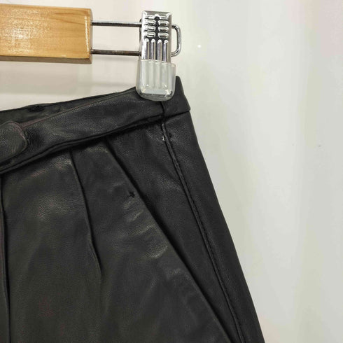 ヴィヴィアンウエストウッドレッドレーベル Vivienne Westwood RED LABEL 13SS ラムレザータックショーツ レディース 40