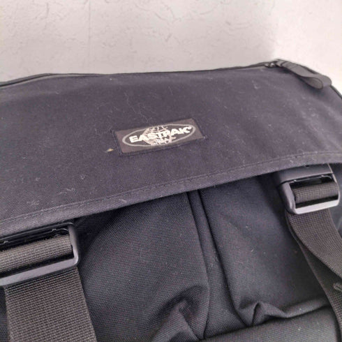 イーストパック EASTPAK EAVEX メッセンジャーバッグ メンズ