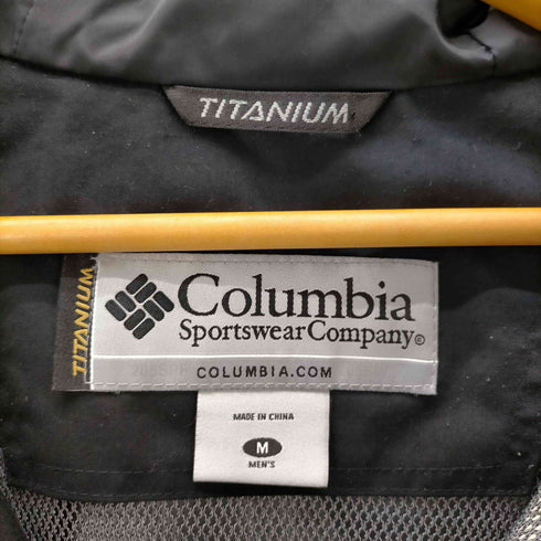 コロンビアスポーツウェア Columbia Sportswear TITANIUM チタニウム 裏地メッシュ ベンチレーション マウンテン パーカー ジャケット 裾 ドローコード メンズ import:M