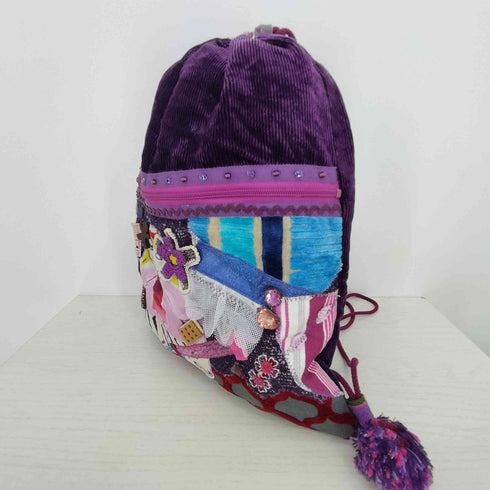 アルベロベロ OLLEBOREBLA Fou FouiLLE フフイユ 裏地総柄 パッチワーク アップリケ ビジュー装飾 細畝コーデュロイ ナップサック レディース