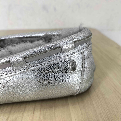 エミュオーストラリア EMU Australia Amity Cuff Cracked レディース