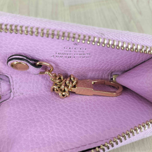 グッチ GUCCI GGマーモント ボスコ レザーキーケース レディース