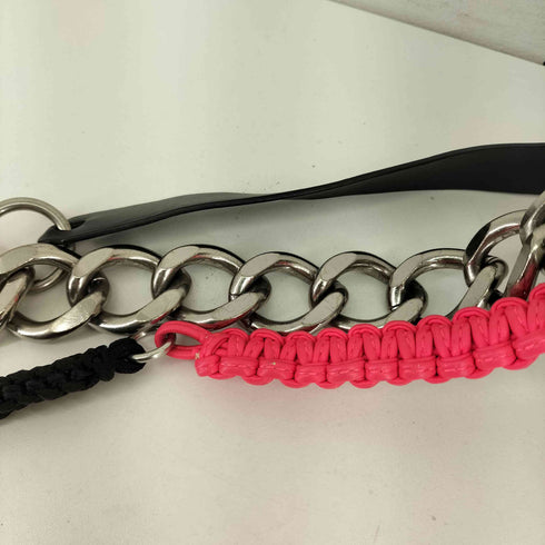 チャールズアンドキース CHARLES&KEITH ラウンドジップ クロス ボディバック レディース