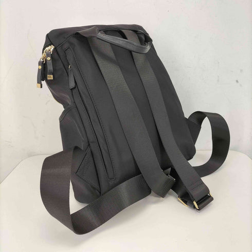 トッカ TOCCA TETRA BACKPACK L ナイロンバックパック レディース