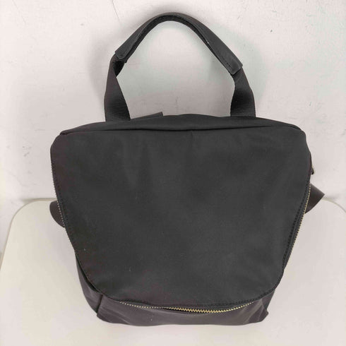 トッカ TOCCA TETRA BACKPACK L ナイロンバックパック レディース