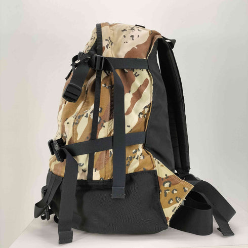 アベイシングエイプ A BATHING APE 90-00S PEEL SLOWLY AND SEE DESERT CAMO デザート カモ バックパック チョコチップカモ メンズ