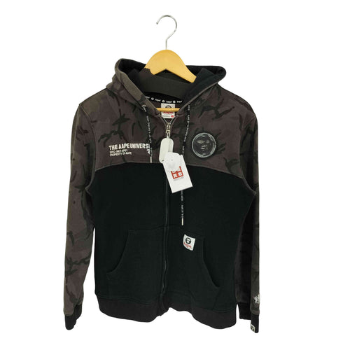 アベイシングエイプ A BATHING APE ワッペンロゴ サルカモジップアップパーカー メンズ L