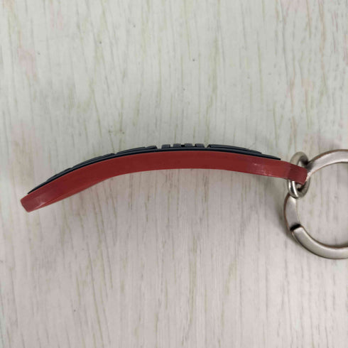 グッチ GUCCI ロゴ ラバー キーホルダー メンズ