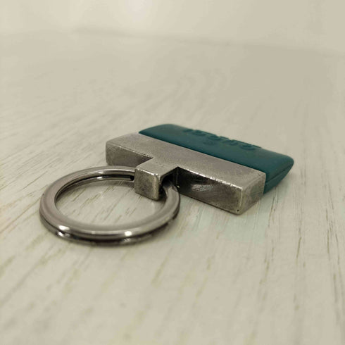 グッチ GUCCI ロゴ ラバー キーホルダー メンズ