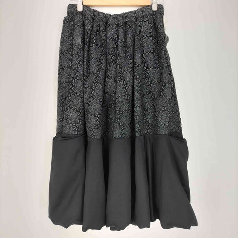 コムデギャルソンコムデギャルソン COMME des GARCONS COMME des GARCONS 24ss ウエストゴム フローラル ラメ糸 刺繍 切替 チュール サテン ウェルトポケット フレアスカート レディース JPN:M