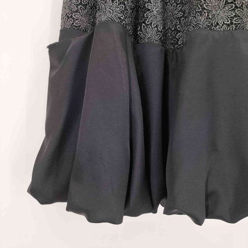 コムデギャルソンコムデギャルソン COMME des GARCONS COMME des GARCONS 24ss ウエストゴム フローラル ラメ糸 刺繍 切替 チュール サテン ウェルトポケット フレアスカート レディース JPN:M