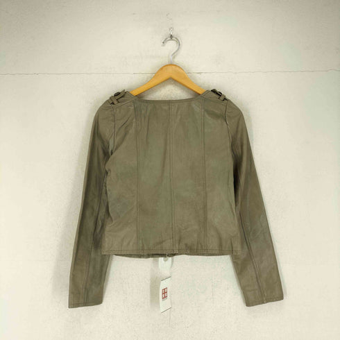 cow leather カウレザーノーカラージャケット レディース 2