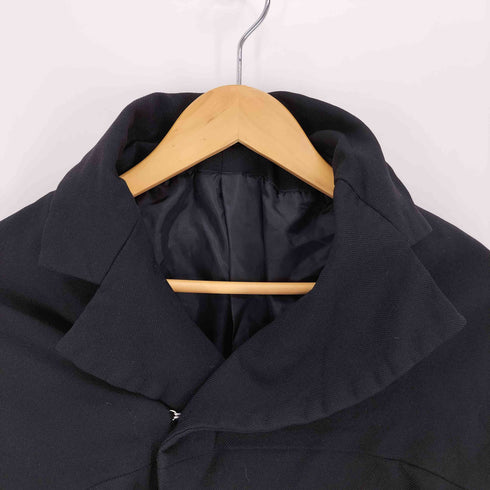 コムデギャルソン COMME des GARCONS AD2022 23SS ポリ縮絨 製品染加工 フック式 変形 シングル テーラード ジャケット レディース JPN:XS