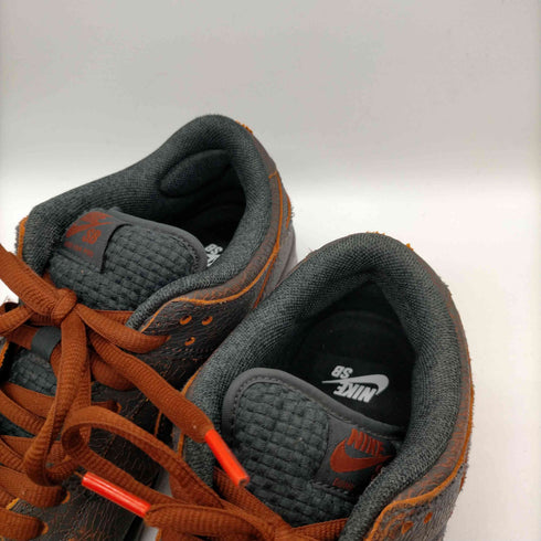 ナイキスケートボーディング NIKE SB Dunk Low Pro Dark Smoke Grey and Black Krampus ダンク ロー プロ ダークスモークグレー アンド ブラック クランプス スニーカー メンズ JPN:26