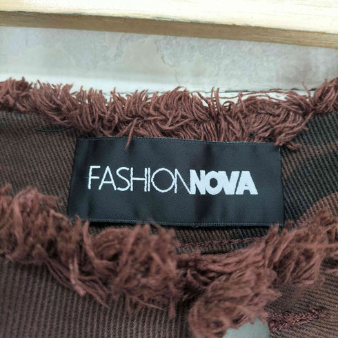 FASHION NOVA カモ柄ハーフカーゴパンツ Y2K レディース 3