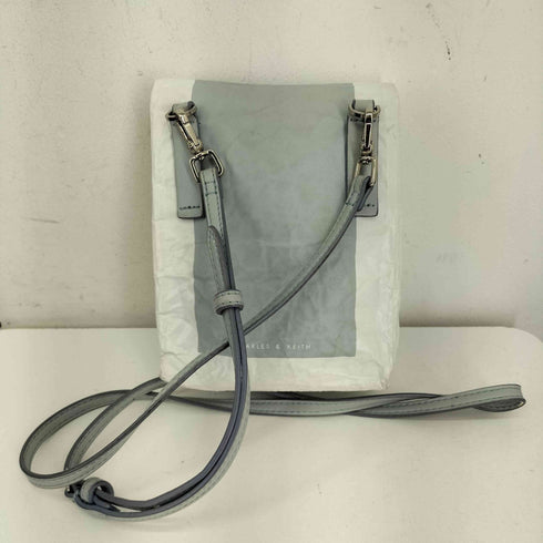 チャールズアンドキース CHARLES&KEITH ペーパーショルダーバッグ レディース