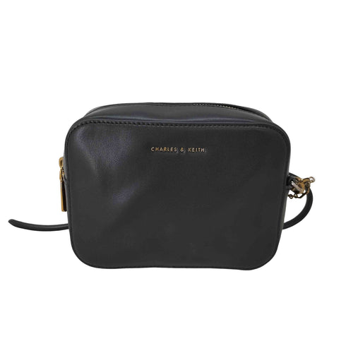 チャールズアンドキース CHARLES&KEITH チェーンリンク レクタンギュラーバッグ レディース
