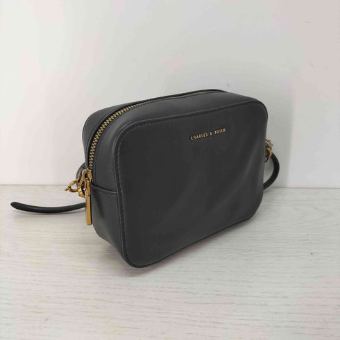 チャールズアンドキース CHARLES&KEITH チェーンリンク レクタンギュラーバッグ レディース