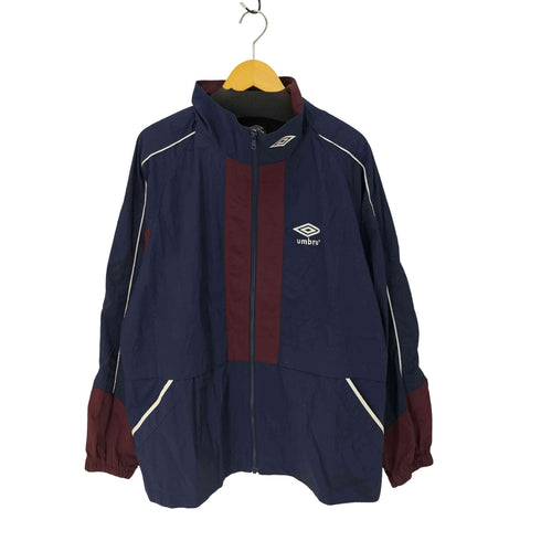 アンブロ UMBRO 別注 ロゴエンブロイダリー ナイロン トラックジャケット メンズ import:XL