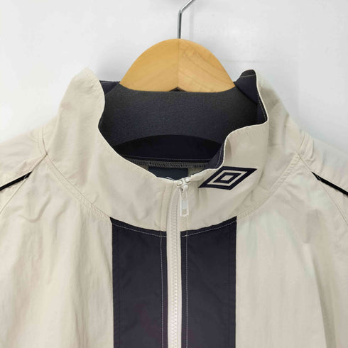 アンブロ UMBRO 別注 ロゴエンブロイダリー ナイロン トラックジャケット メンズ import:XL