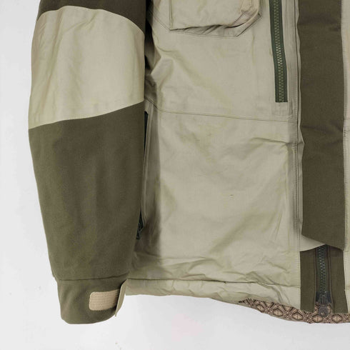 ホワイトマウンテニアリング WHITE MOUNTAINEERING GORE-TEX DOWN JKT メンズ JPN:0