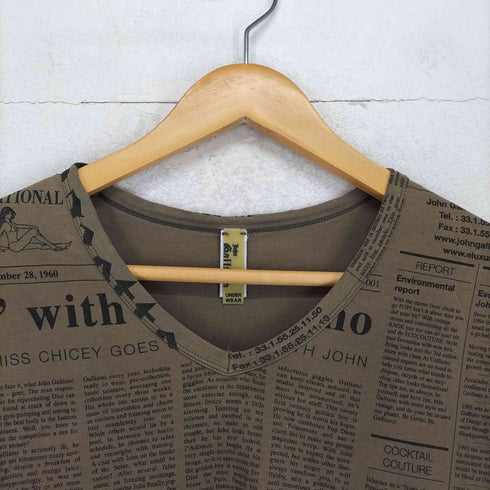 ジョンガリアーノ JOHN GALLIANO ニュースペーパープリントVネックTシャツ メンズ XS