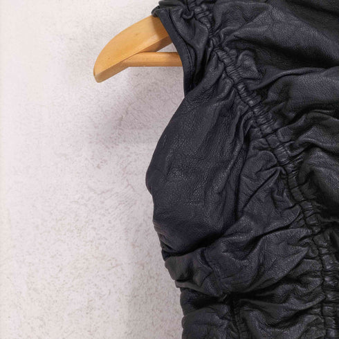 SHADOWS&DUST lamb leather ラムレザーギャザージップベスト レディース