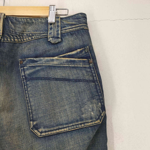 ディーゼル DIESEL ボタンフライストレートデニムパンツ メンズ 31