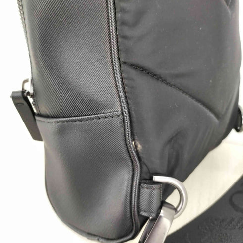 エンポリオアルマーニ EMPORIO ARMANI イーグルロゴ ワンショルダー ボディバッグ メンズ