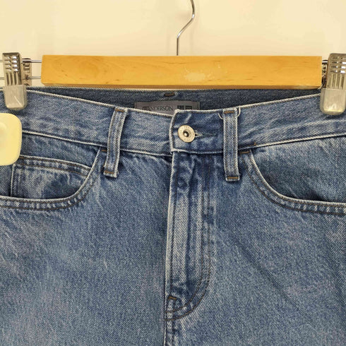 ユニクロジェイダブリューアンダーソン UNIQLO JW ANDERSON ストレートジーンズ レディース 22