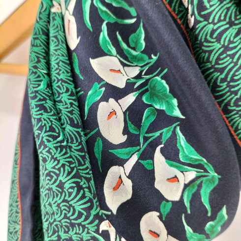 ヴァレンティノガラヴァーニ VALENTINO GARAVANI イタリア製 花柄スカーフ メンズ