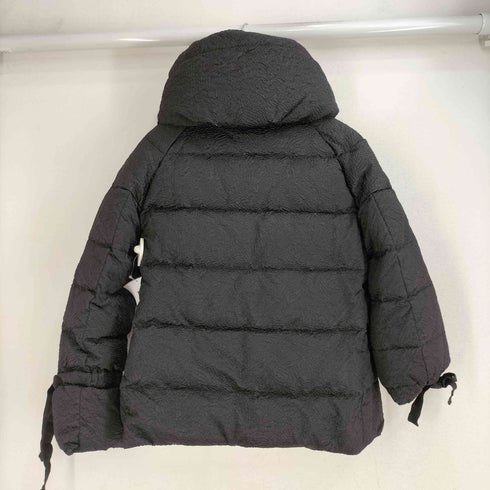 ザラ ZARA エンボス加工ダウンジャケット レディース import:XS