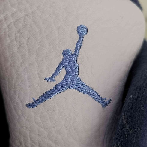ジョーダンブランド JORDAN BRAND AIR JORDAN 4 RETRO BG レディース JPN:24.5