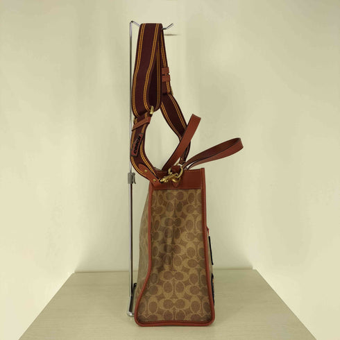 コーチ COACH フィールド トート シグネチャー キャンバス ウィズ パッチ メンズ