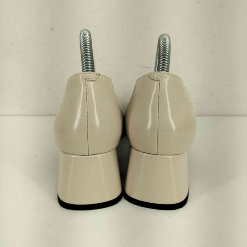 チャールズアンドキース CHARLES&KEITH メタリックバックル ヒールパンプス レディース JPN:36