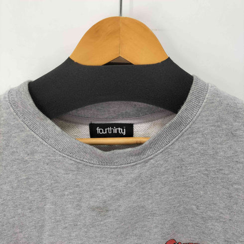 フォーサーティー fourthirty 両面プリントロゴ スウェット トレーナー メンズ JPN:3