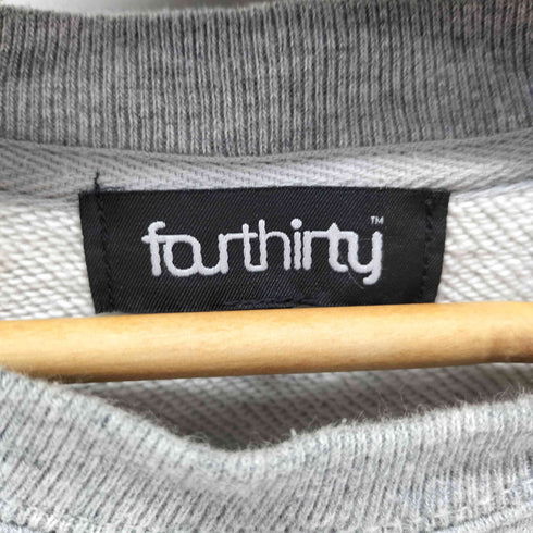 フォーサーティー fourthirty 両面プリントロゴ スウェット トレーナー メンズ JPN:3