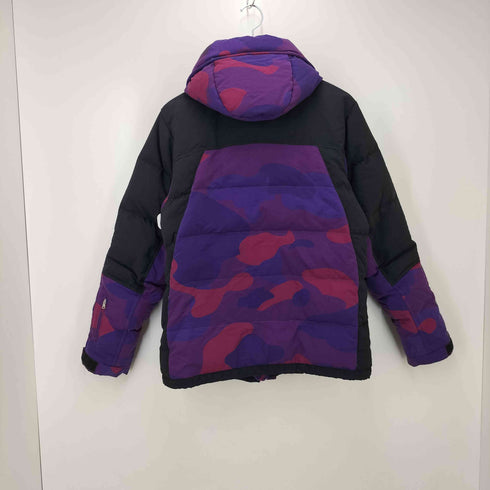 アベイシングエイプ A BATHING APE Giant purple camo カモフラ ダウンジャケット メンズ JPN:M