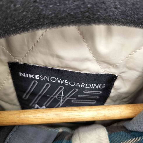 ナイキ NIKE SNOW BOARDING チェック柄 マウンテンパーカー ジャケット メンズ import:M