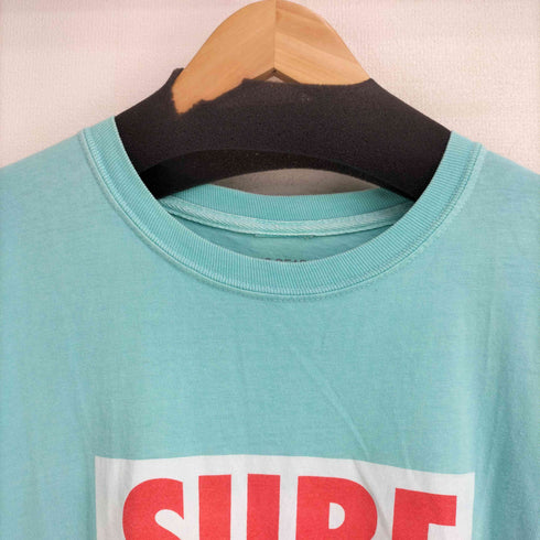 SURF IS DEAD フロントプリント S/S Tシャツ メンズ