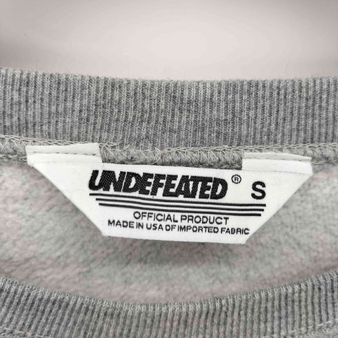アンディフィーテッド UNDEFEATED ロゴプリント 裏起毛 クルーネックスウェット メンズ JPN:S